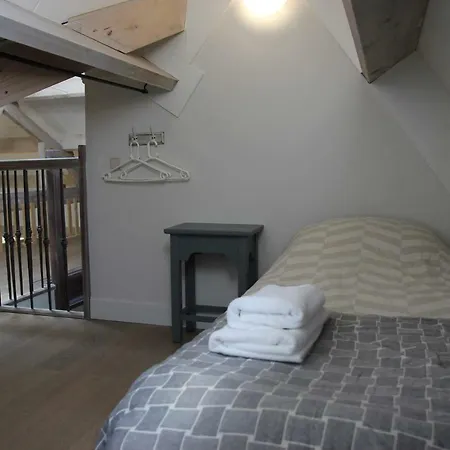 Fantastic Loft For 9 People 아파트 *
