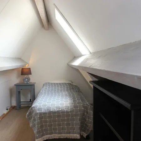 Fantastic Loft For 9 People * 바세나르